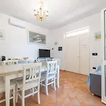 Hotiday בית אירוח פורטו רוטונדו